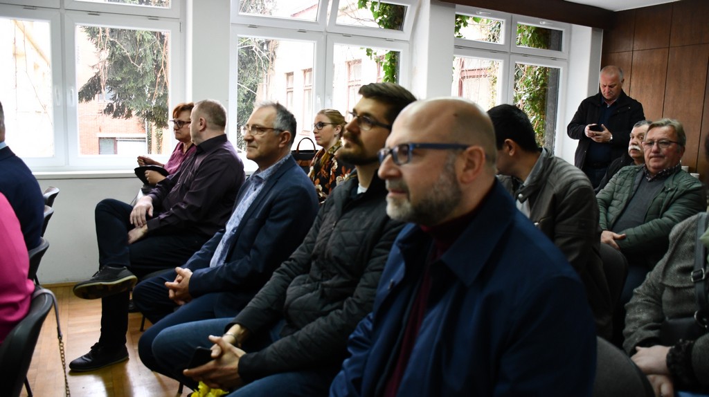 Socijaldemokrati, Mladen Novak