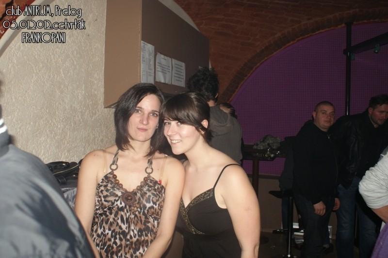 slika0004 Antrum (Četvrtak, 5.1.2012) slika0004 Antrum (Četvrtak, 5.1.2012)
