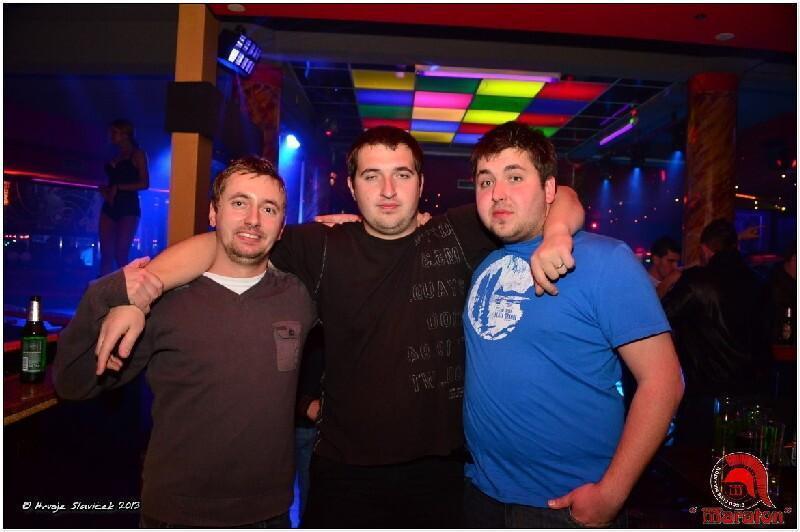 PIC00043 Maraton (Petak, 20.12.2013. – Coyotes show) PIC00043 Maraton (Petak, 20.12.2013. – Coyotes show)