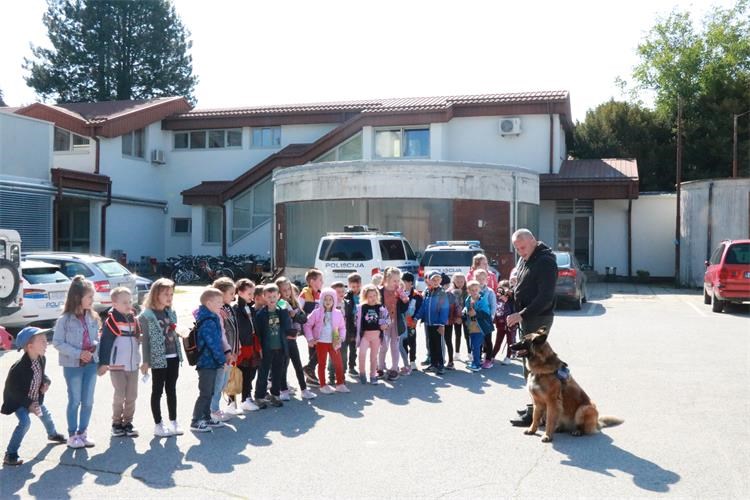 Zvjezdice posjetile Policijsku upravu međimursku