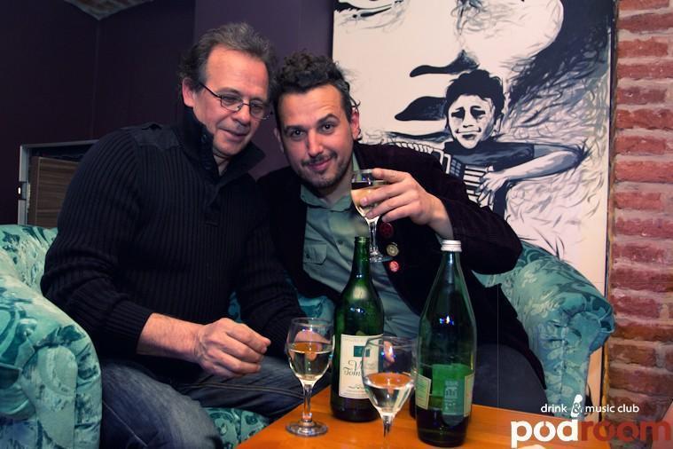 slika0002 Podroom (Srijeda, 11.4.2012) slika0002 Podroom (Srijeda, 11.4.2012)