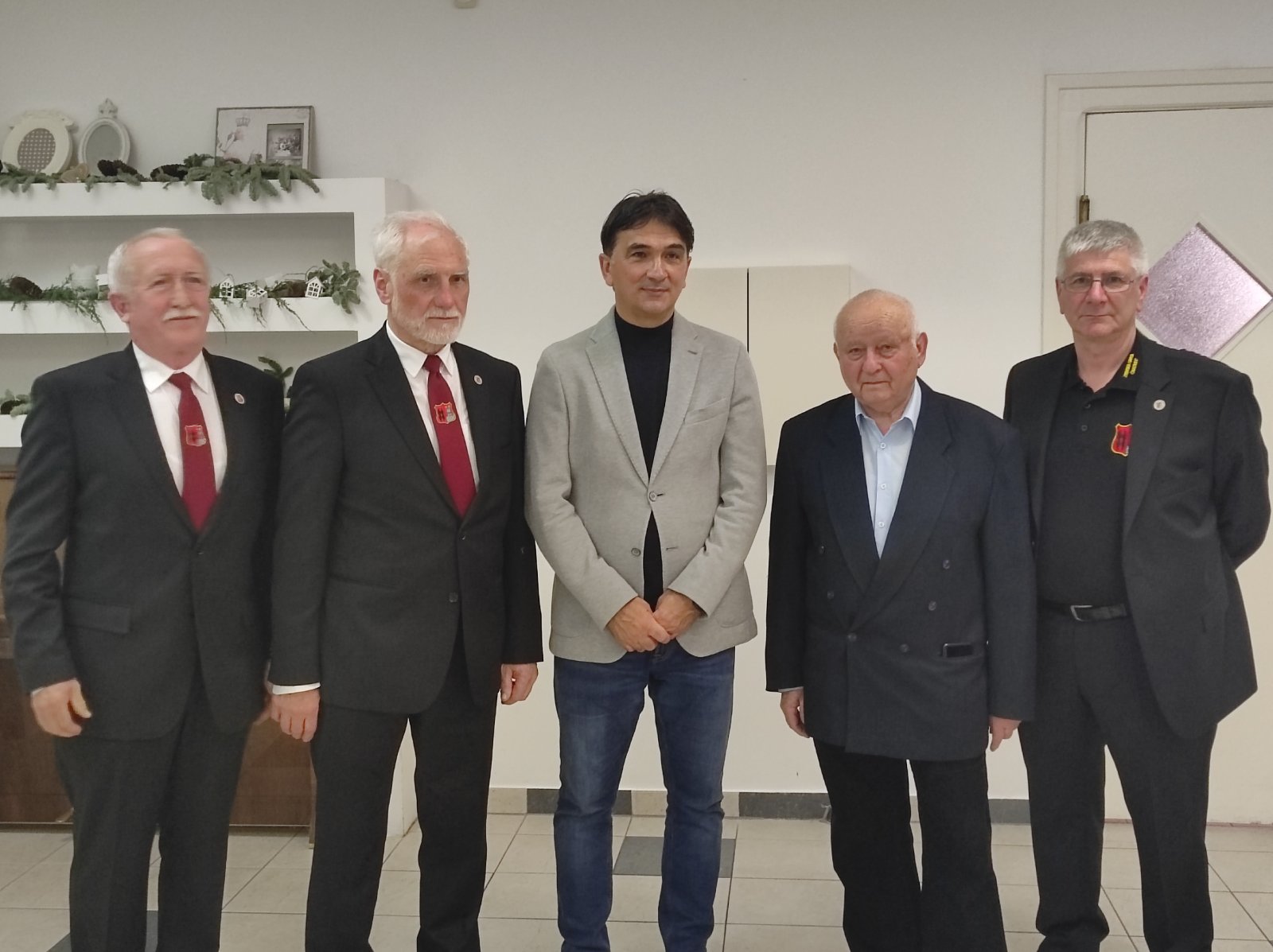 Zlatko Dalić postao počasni član Zrinske garde Čakovec