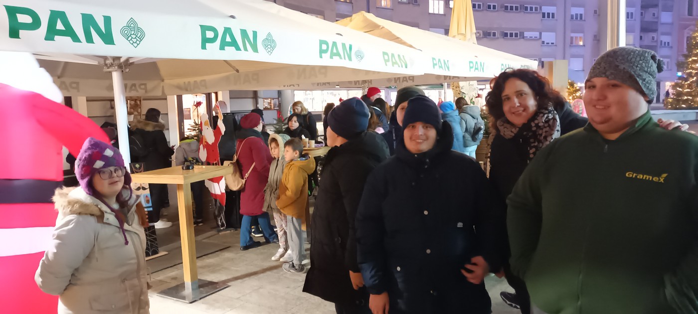 FOTO Niža smjena Centra za odgoj i obrazovanje uživala na čakovečkom Adventu