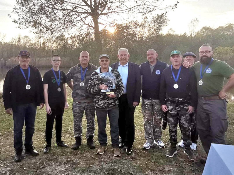Druženje ribolovaca Glavatice i gostiju iz Slovenije