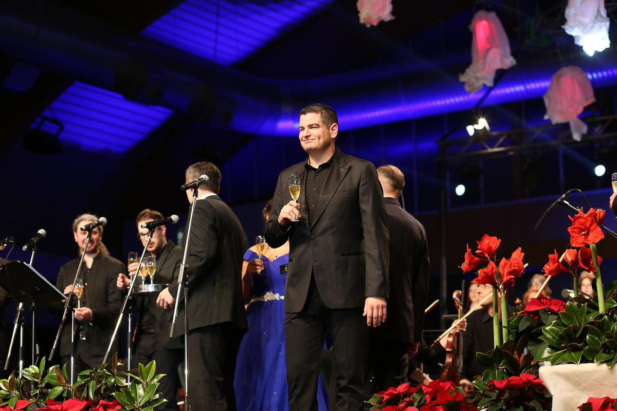 Božićni koncert zbora Josip Vrhovski iz Nedelišća