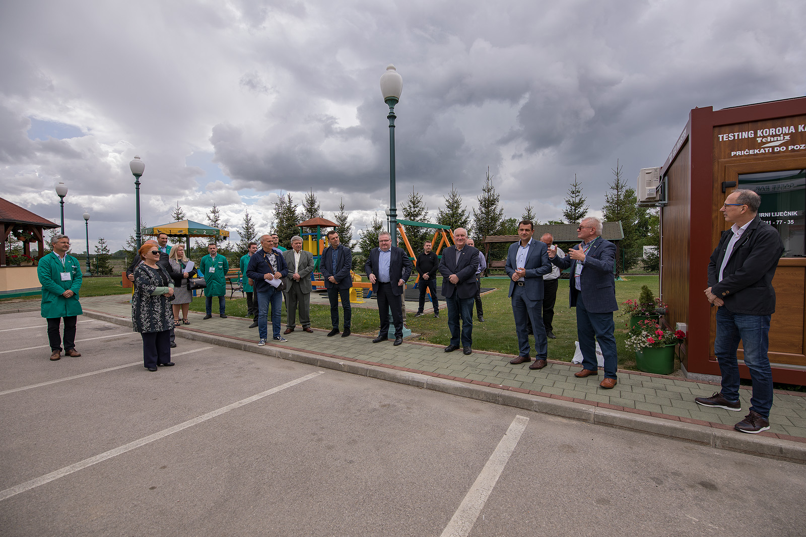 U Tehnixu predstavljeni Corona Kremator i Mobilna Corona kabina