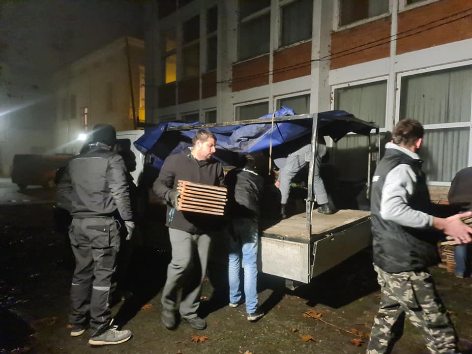 Dvije međimurske tvrtke donirale četiri tone crijepa za Hrvatsku Kostajnicu