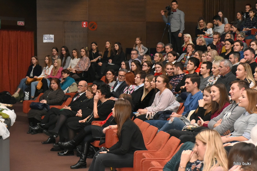 Gimnazija Josipa Slavenskog Čakovec