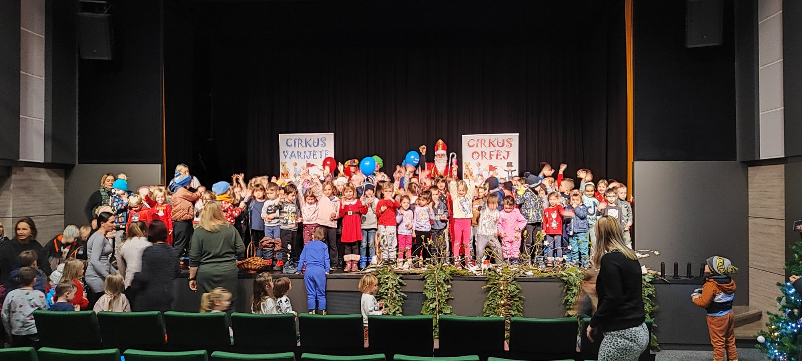 MURSKO SREDIŠĆE Sveti Nikola razveselio vrtićku djecu