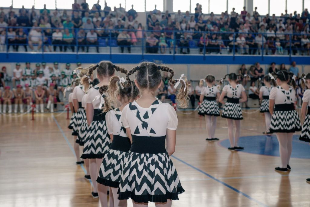 3302720157820338254045189765081