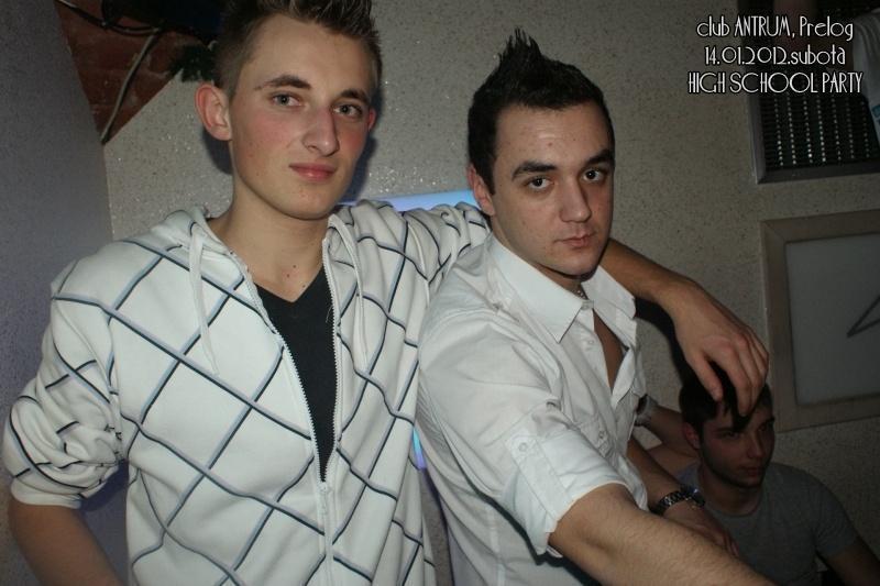 slika0104 Antrum (Subota, 14.1.2012) slika0104 Antrum (Subota, 14.1.2012)