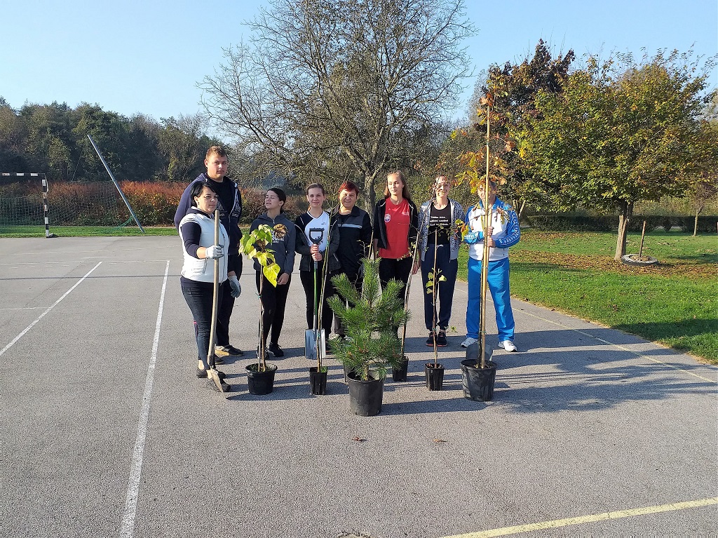 BRAVO, MEĐIMURCI U akciji sadnje drveća na širem čakovečkom području posađeno stotine novih stabala BRAVO, MEĐIMURCI U akciji sadnje drveća na širem čakovečkom području posađeno stotine novih stabala