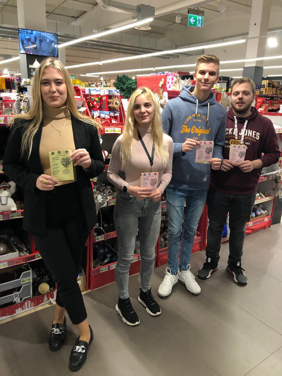 PRIKUPILI ČAK 16 KUTIJA Srednja škola Prelog – mala škola velikog srca!