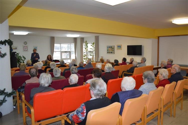 Prometna preventivka u akciji ‘Umirovljenici u prometu’