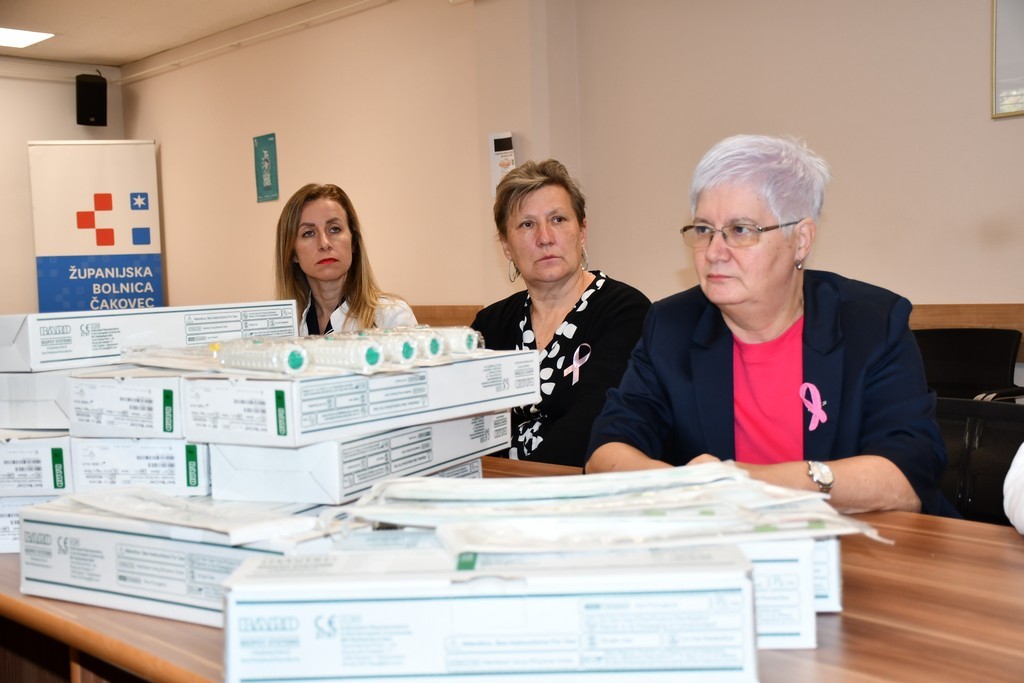 VRIJEDNA DONACIJA Županijska liga protiv raka donirala bolnici igle za core biopsiju VRIJEDNA DONACIJA Županijska liga protiv raka donirala bolnici igle za core biopsiju