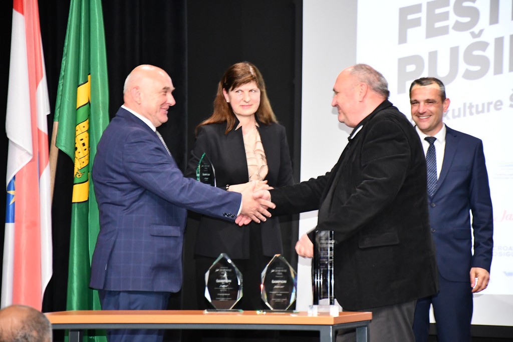 Urbanovo, otvorenje Urbanovo, otvorenje