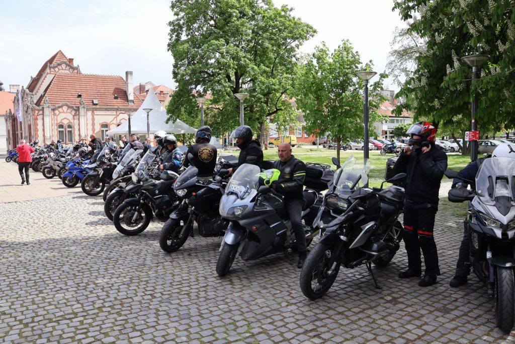 34 krunice za 34 godine (2) 34 krunice za 34 godine (2)