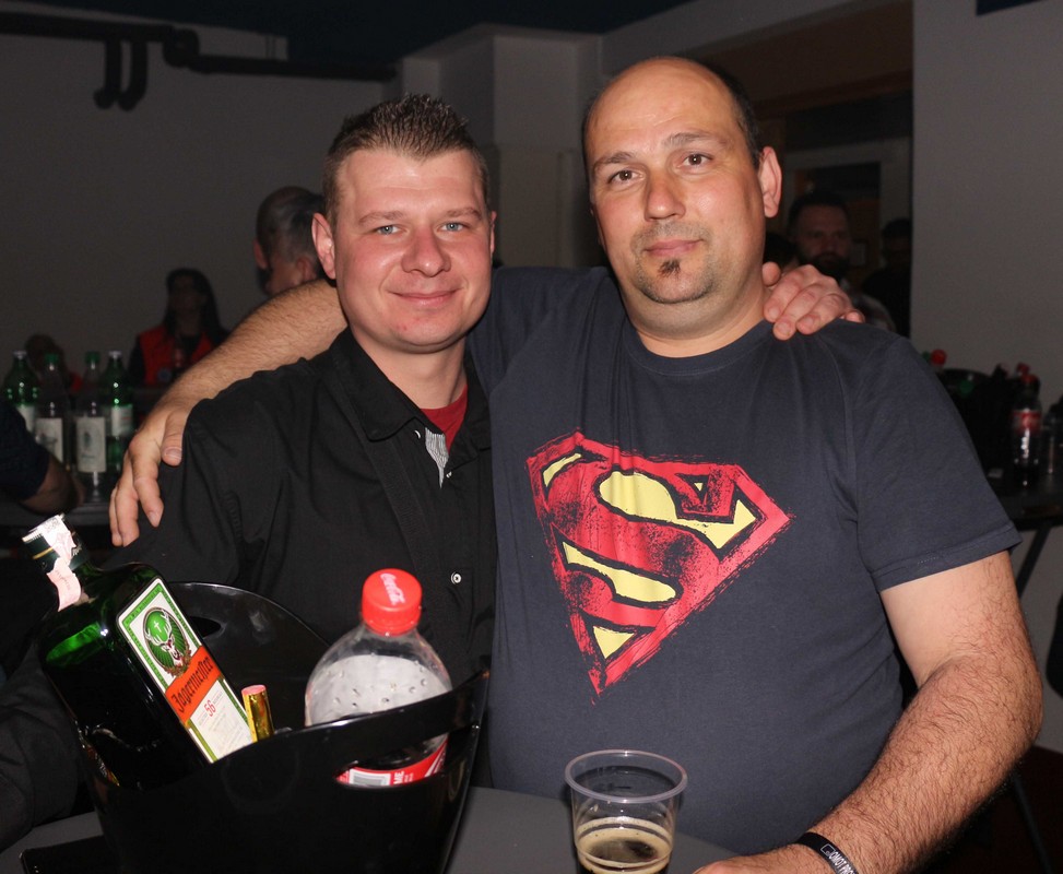 Neda Ukraden i grupa Vigor