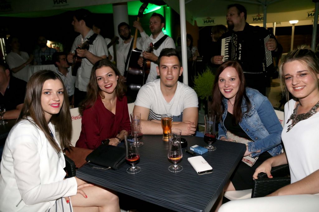 img9505resizeresize298977