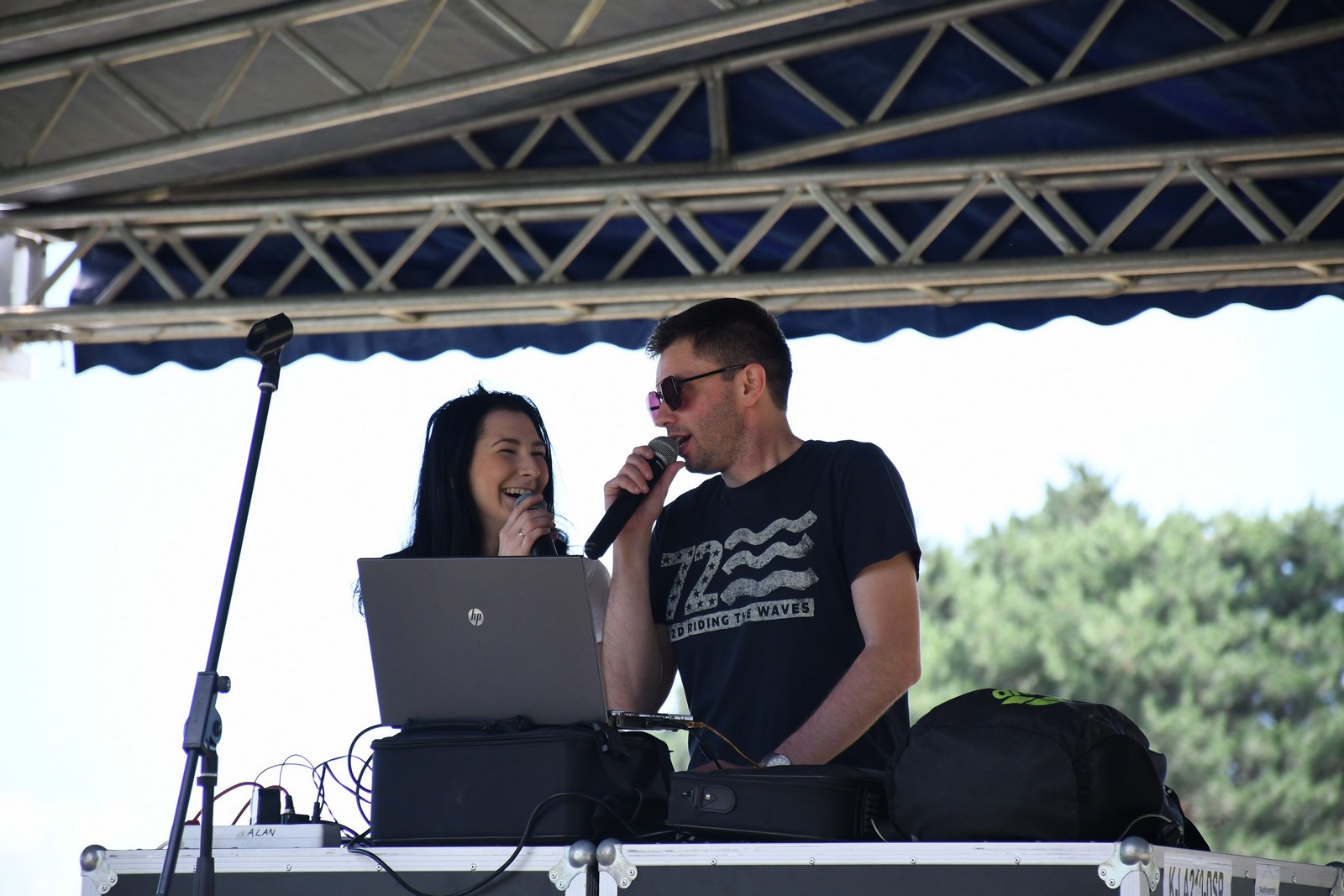 FOTO Povorka protutnjala gradom, maturanti s osmjehom dočekali kraj srednje škole!