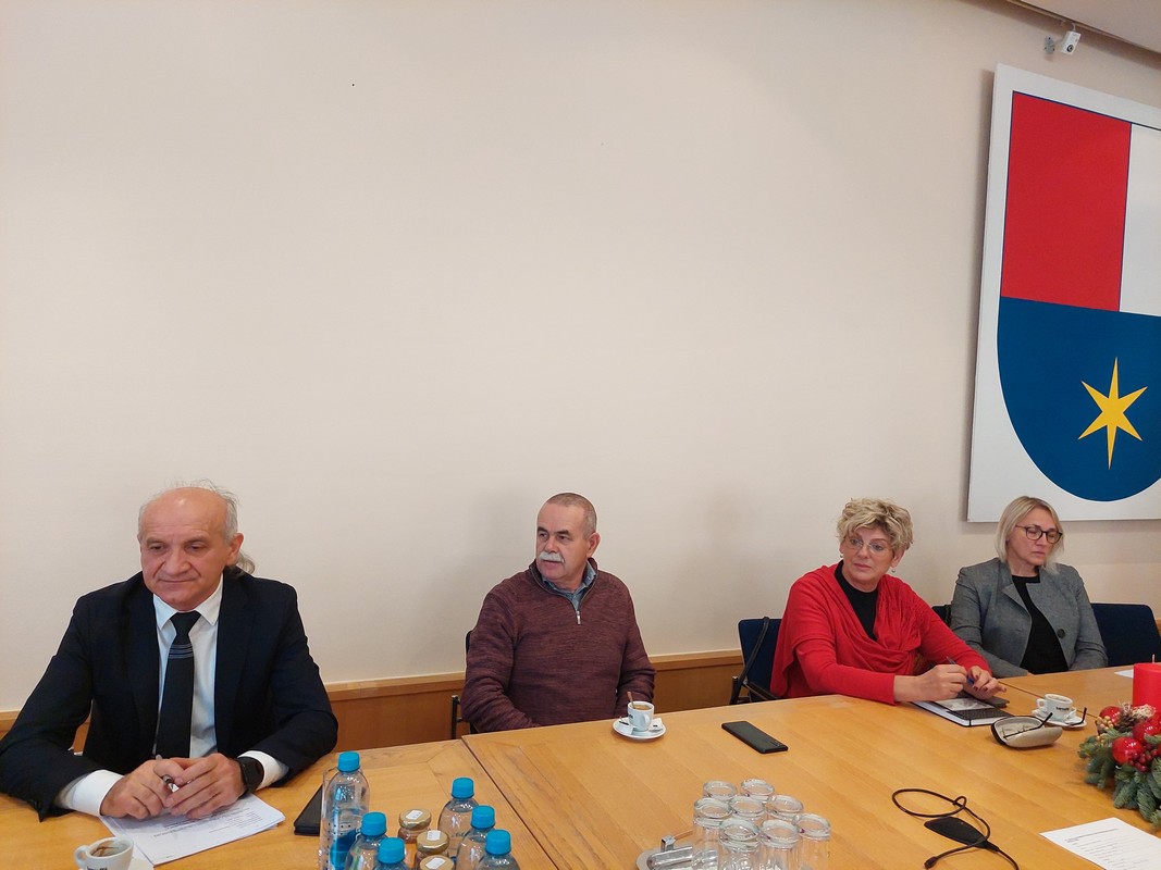 GOSPODARSKO-SOCIJALNO VIJEĆE