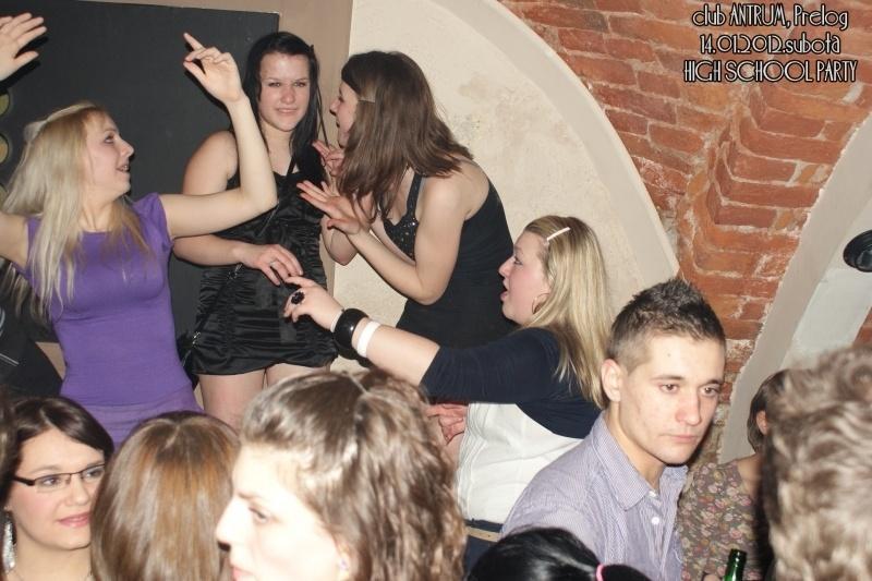 slika0034 Antrum (Subota, 14.1.2012) slika0034 Antrum (Subota, 14.1.2012)