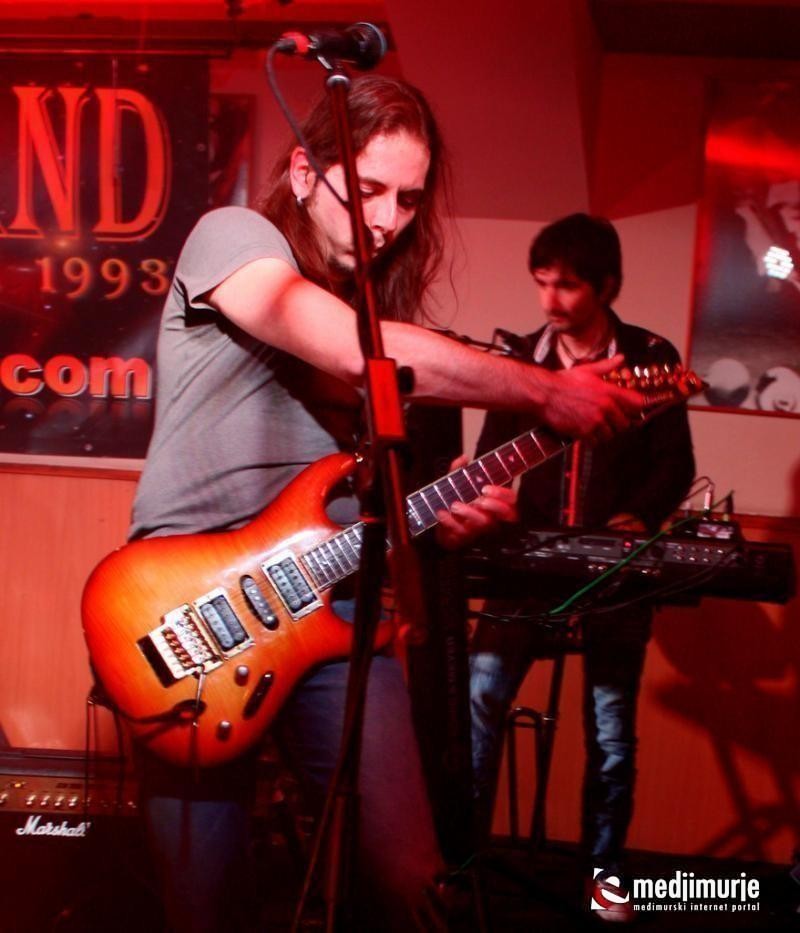 PALADIN 8.10.2011. PALADIN 8.10.2011.