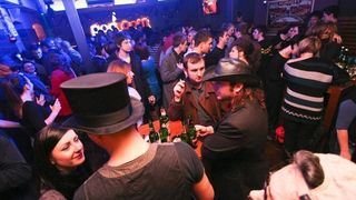slika0031 Podroom (Petak, 21.12. – Komedija)