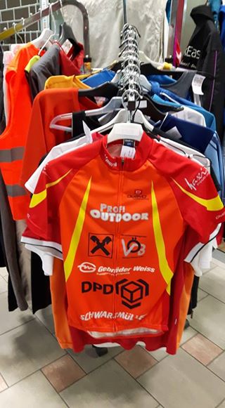 1388029010424832691929094042924