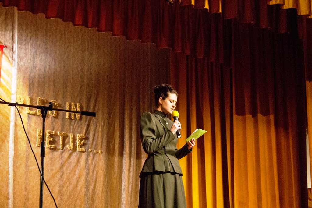 img0023folklorraz162412