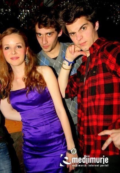 slika0020 Arcus (Subota, 28.4.2012) slika0020 Arcus (Subota, 28.4.2012)