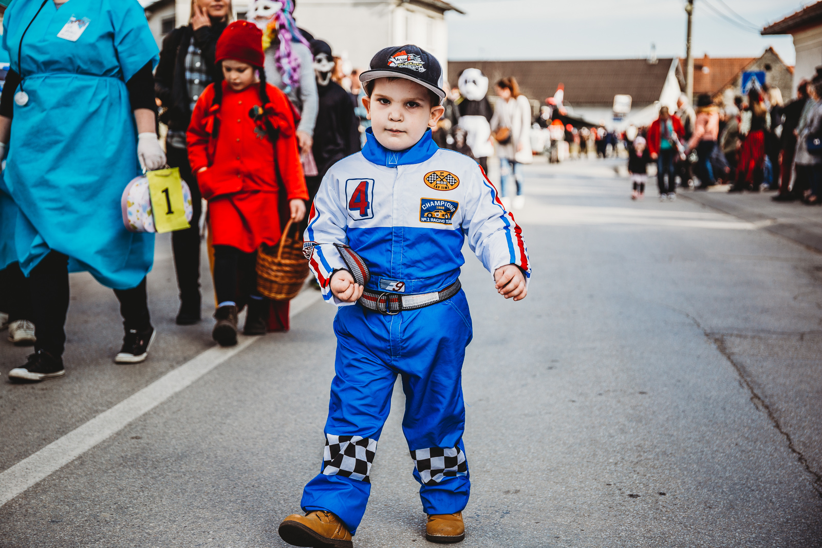 Gorički svati – fašnička povorka s kreativnim maskama prošetala Goričanom