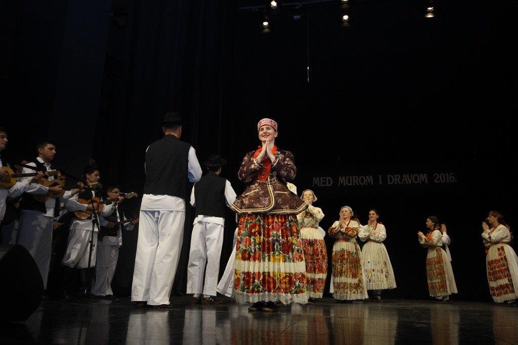 smotrafolklora9317227