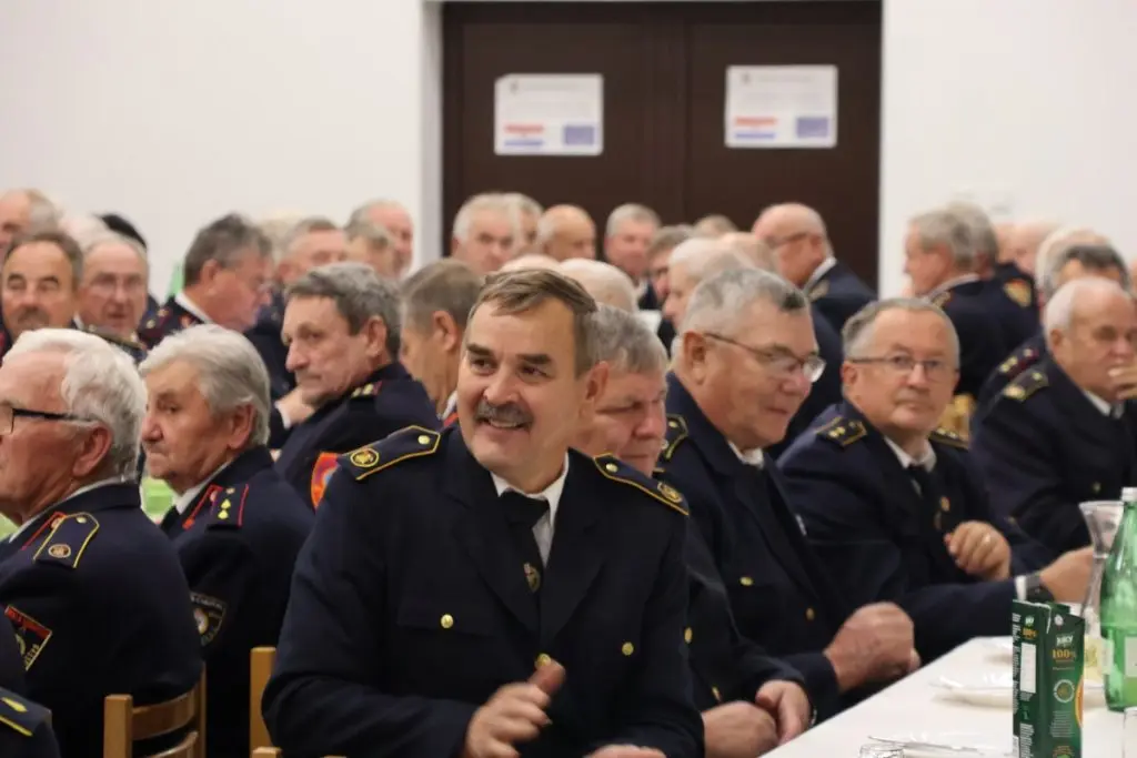 36. godišnja Skupština Kluba vatrogasnih veterana Međimurske županije (10) 36. godišnja Skupština Kluba vatrogasnih veterana Međimurske županije (10)