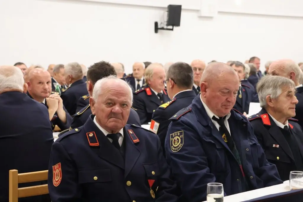 36. godišnja Skupština Kluba vatrogasnih veterana Međimurske županije (13) 36. godišnja Skupština Kluba vatrogasnih veterana Međimurske županije (13)