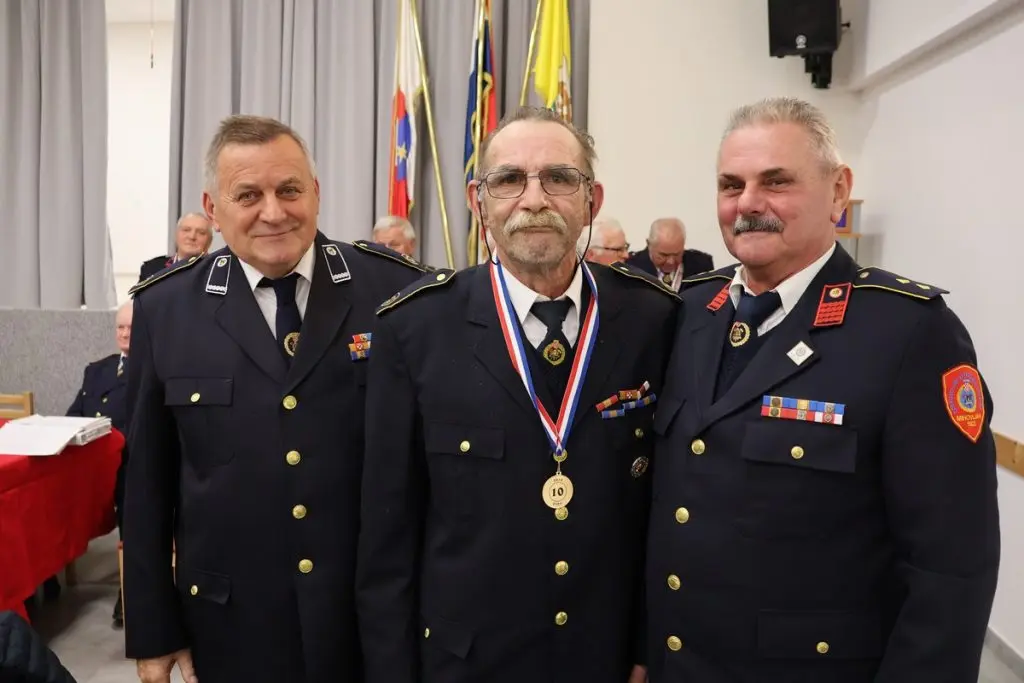 36. godišnja Skupština Kluba vatrogasnih veterana Međimurske županije (30) 36. godišnja Skupština Kluba vatrogasnih veterana Međimurske županije (30)