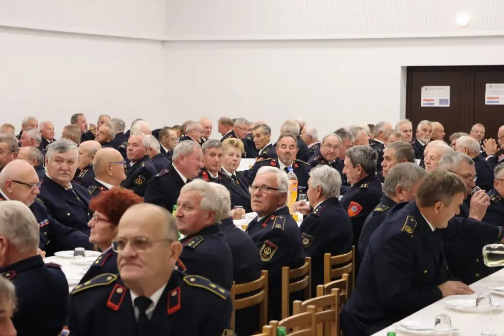36. godišnja Skupština Kluba vatrogasnih veterana Međimurske županije (6) 36. godišnja Skupština Kluba vatrogasnih veterana Međimurske županije (6)