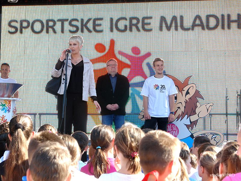 347715078dsc05455786736