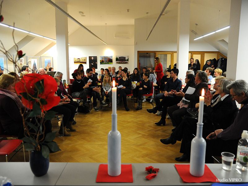 335614375dsc1726548437