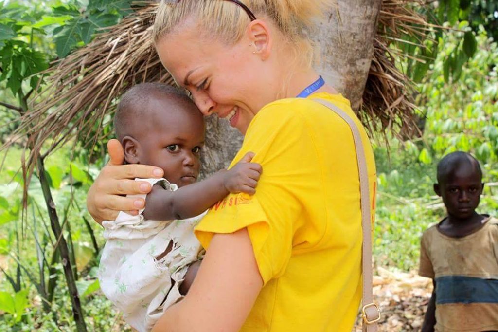 1205323689157601424380914041124