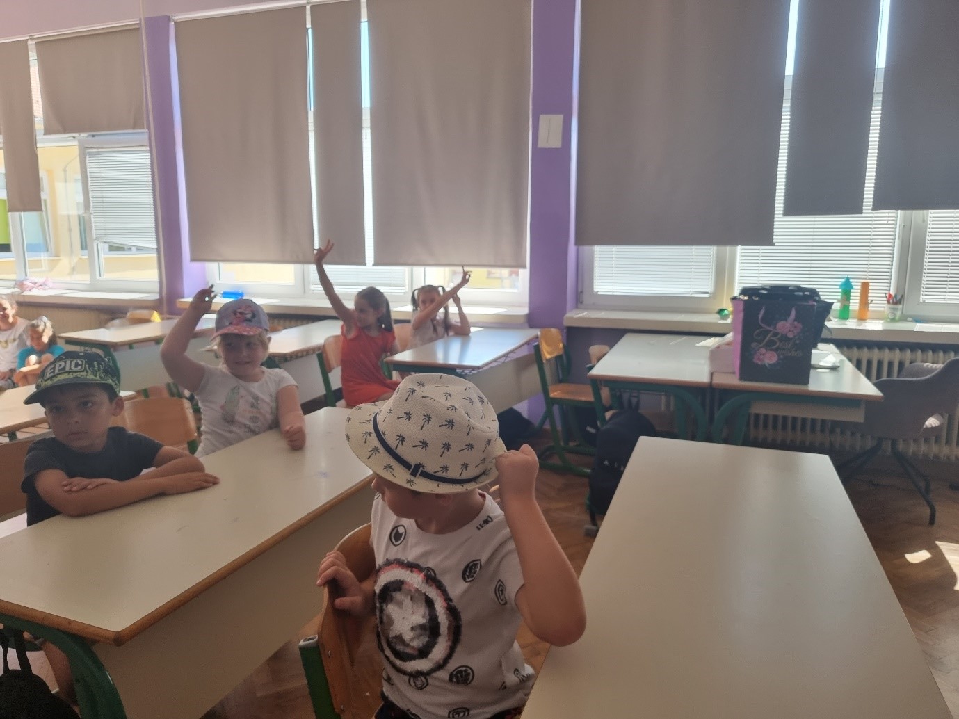 ‘Medeki’ posjetili OŠ Strahoninec