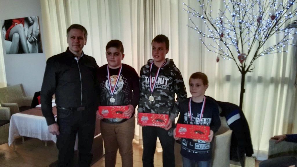 336114418polarnaliga20151619043