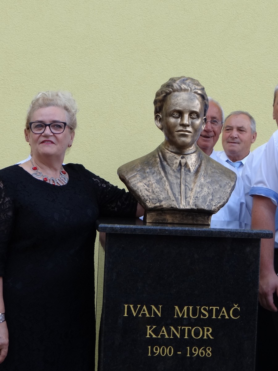 LJUBICA MIHALAC Pjesme Ivana Mustača Kantora dugo će živjeti njezinim glasom