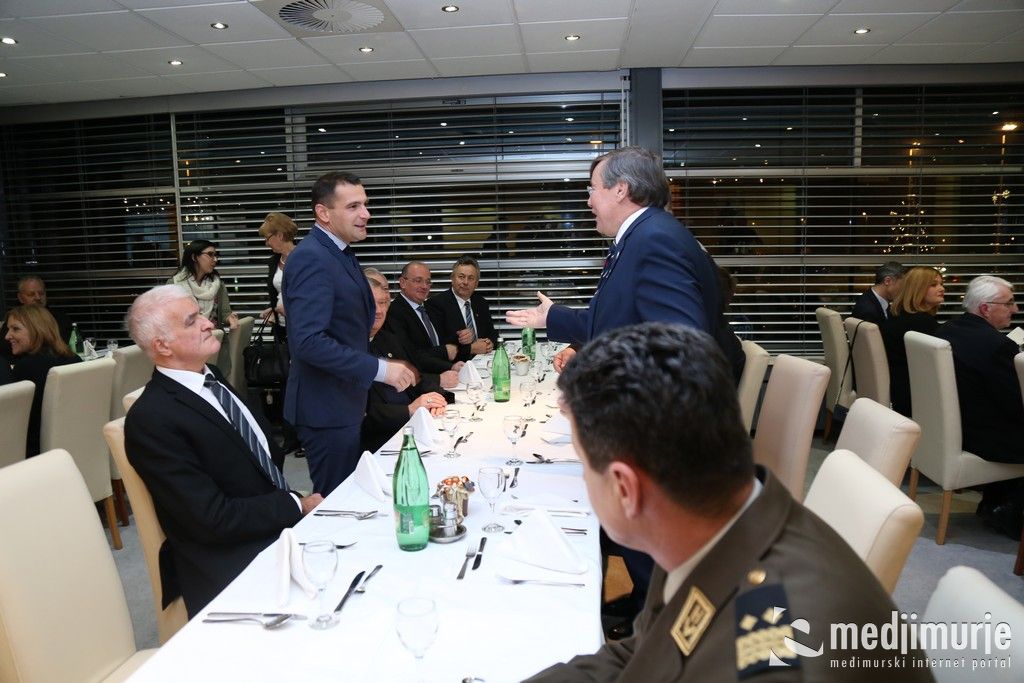 pravazena00006778757