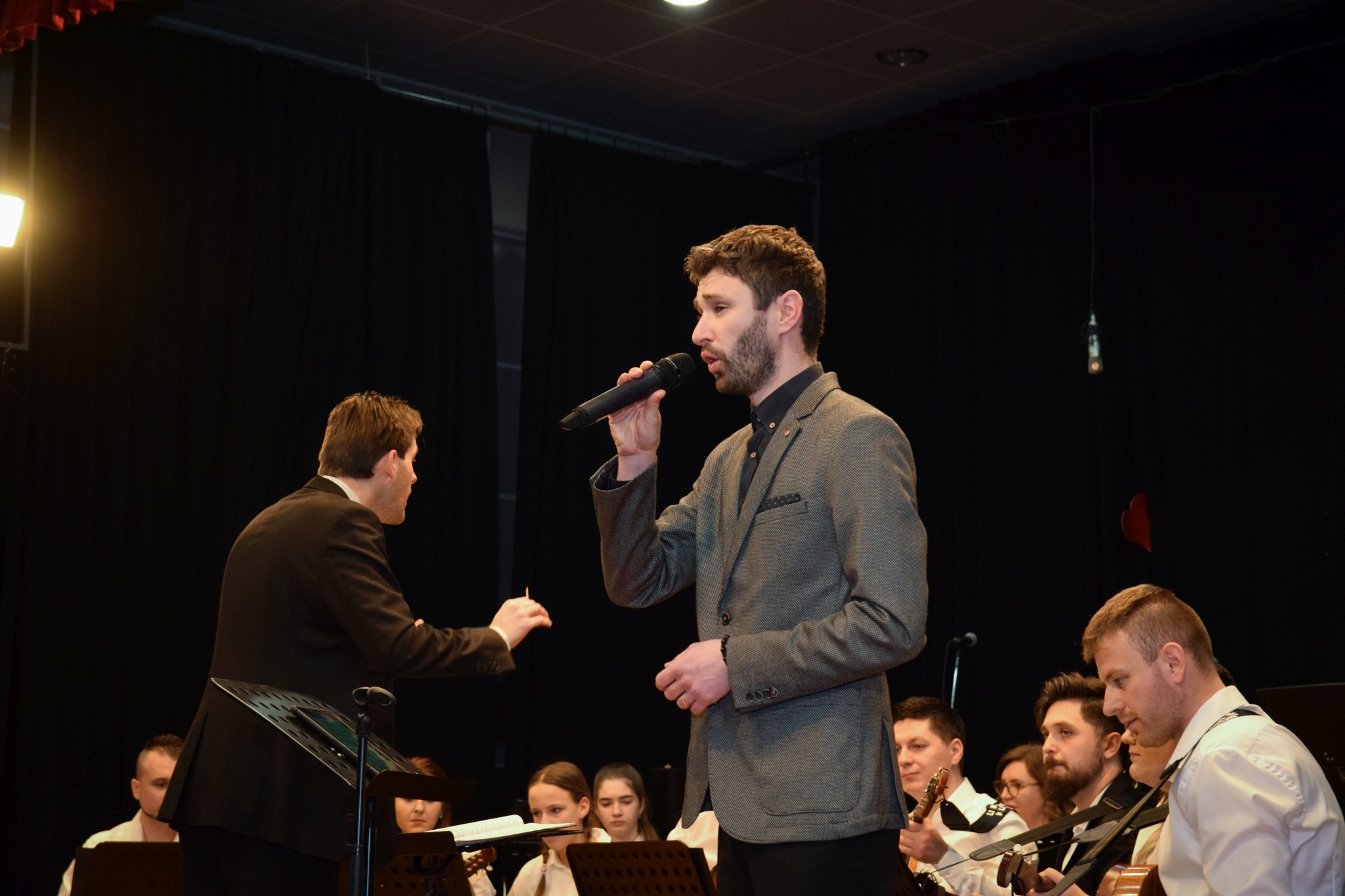 Pogledajte kakva je bila atmosfera na koncertu Tamburaškog orkestra KUU Zvon