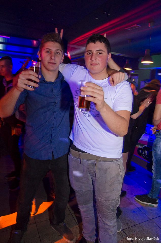 1493718212165699417509325362265