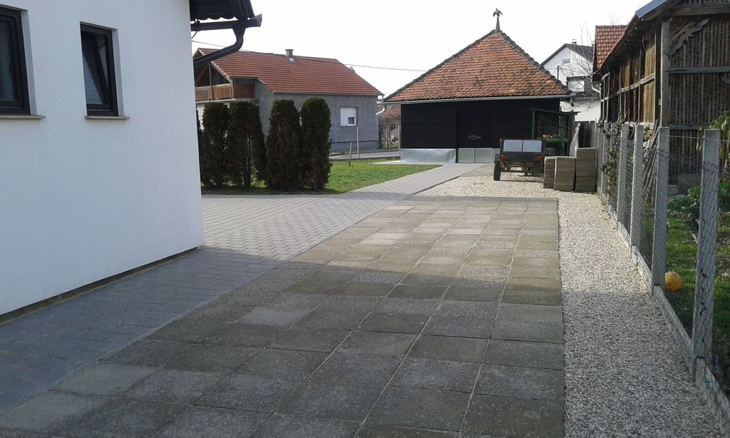 20151130120023153764