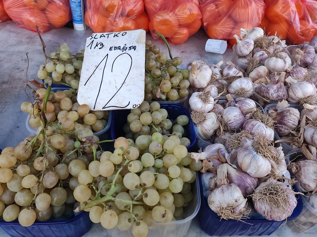 ČAKOVEČKI SAJAM Nema čega nema pa čak i – božićnih žaruljica!