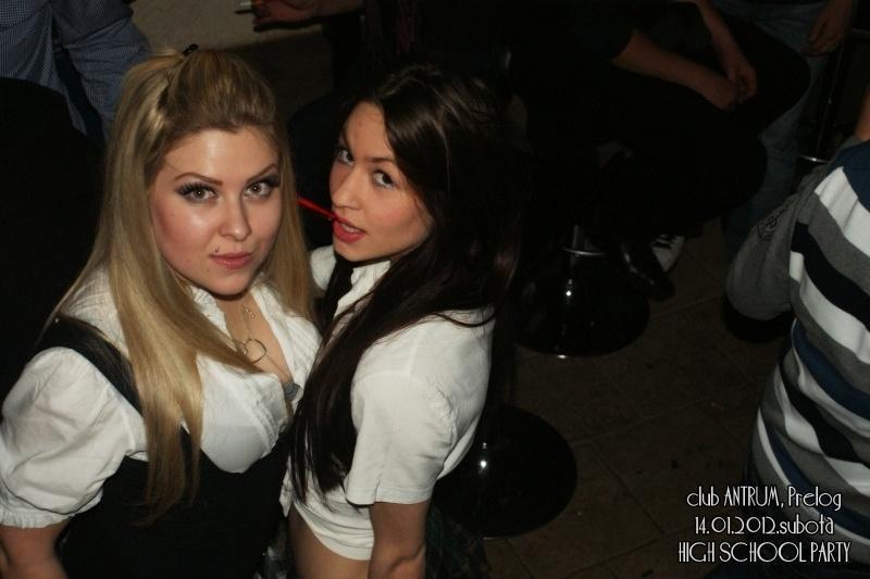 slika0070 Antrum (Subota, 14.1.2012) slika0070 Antrum (Subota, 14.1.2012)