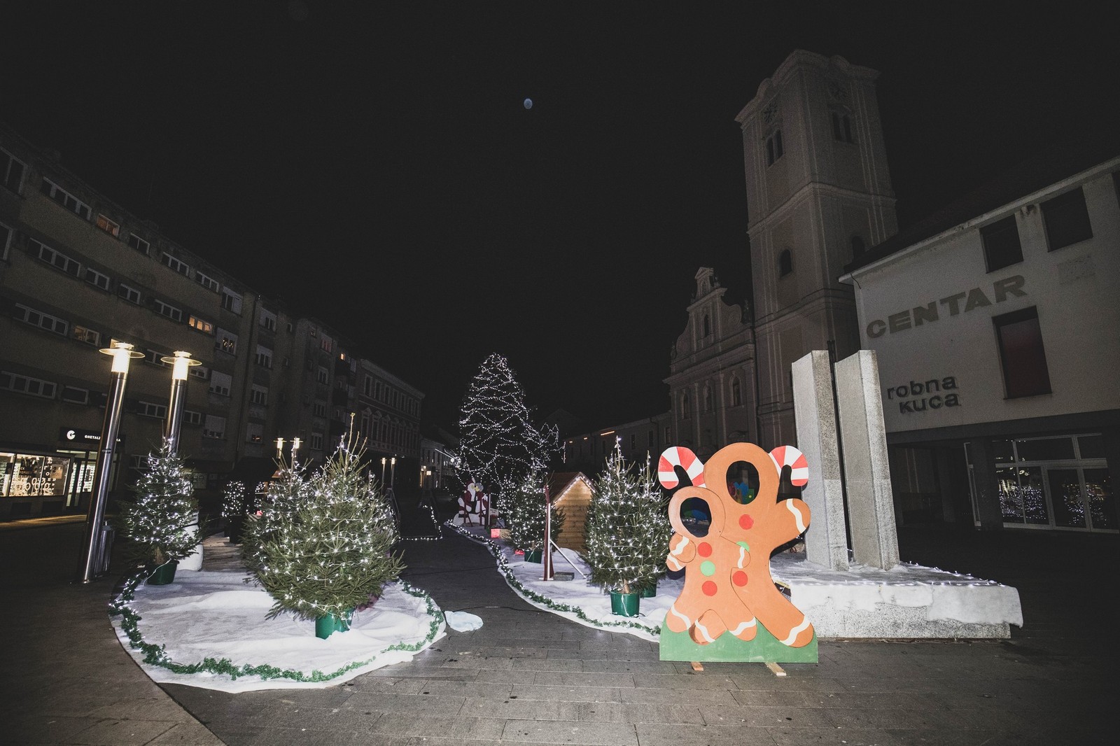 OVO JE PREKRASNO Božićno uređenje u centru Čakovca će vas oduševiti